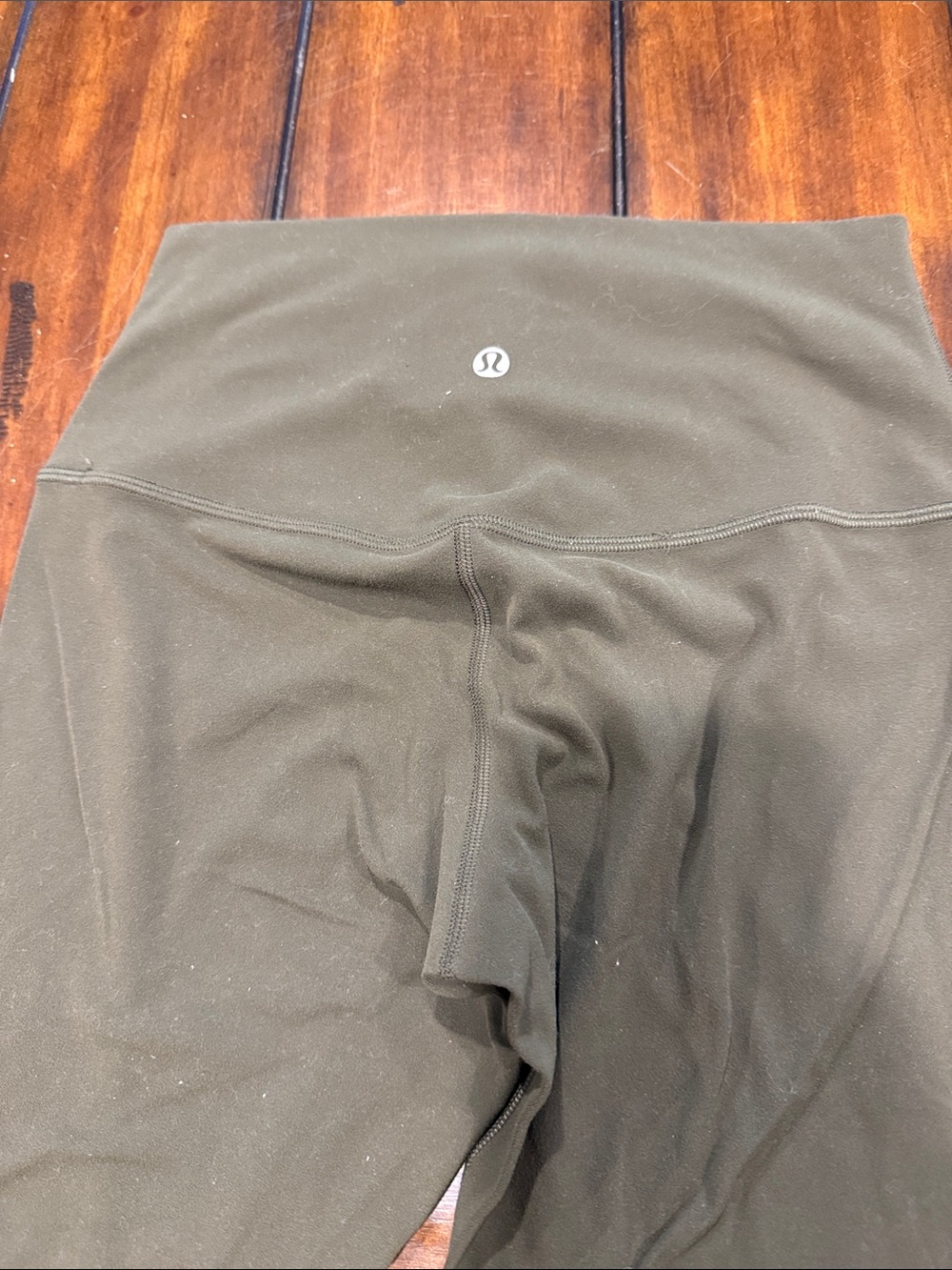 lululemon athletica Men’s Olive Jogger-Style Performance Pants - Picture 2 of 4